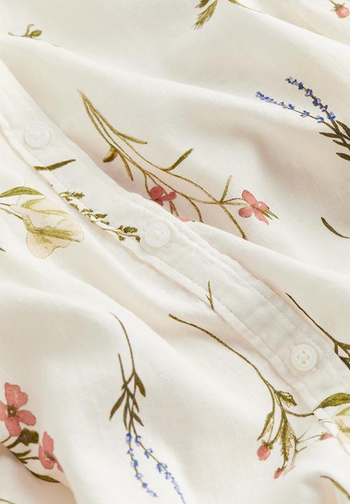 H&M - Linen-blend blouse - cream floral 