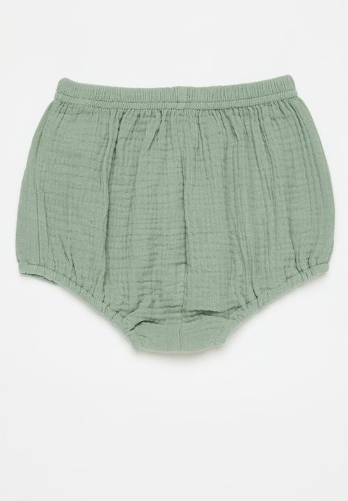 Pop Candy - Textured shorts-sage green