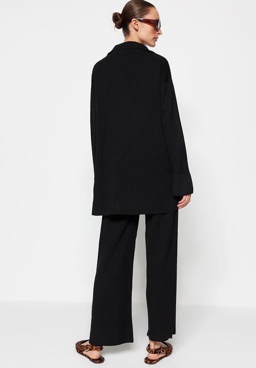 Trendyol - Slit Detailed Cardigan-Pants Knitwear Set - Black 