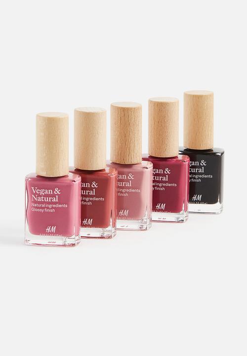 H&M - Nail polish - piece of devotion