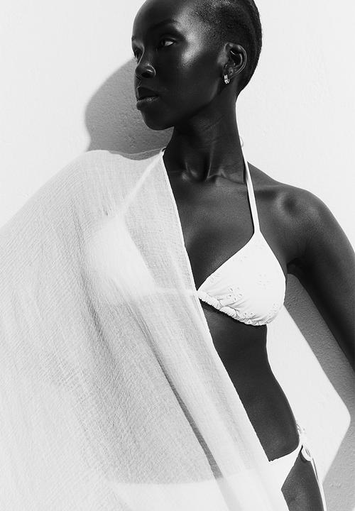 H&M - Padded triangle bikini top - white