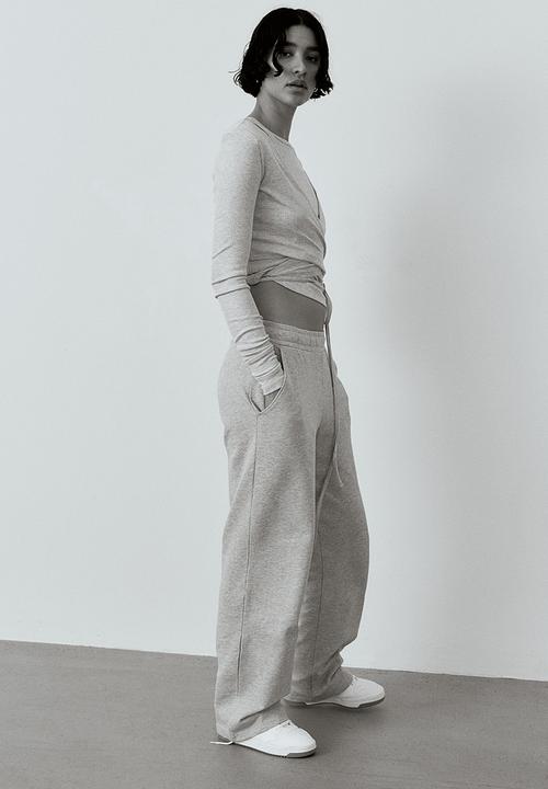 H&M - Straight sweatpants - light grey marl