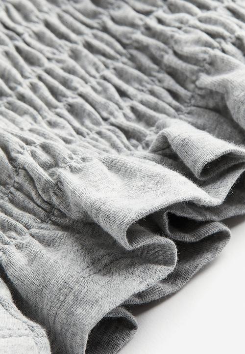 H&M - Smocked top - grey