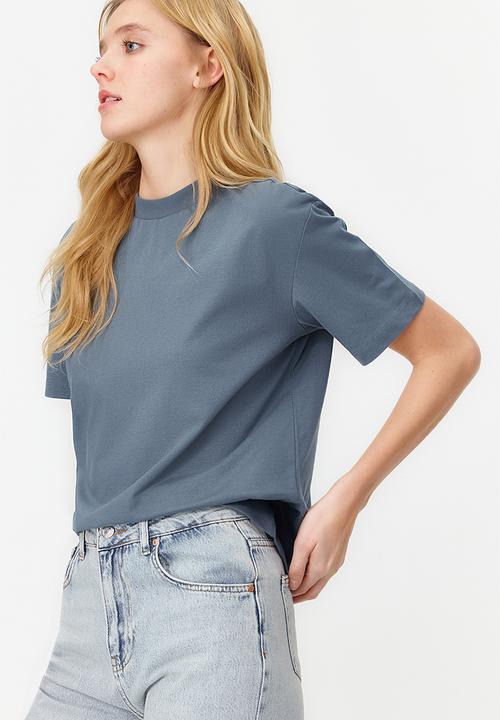 Trendyol - 100% Cotton Basic High Neck Knitted T-Shirt - Dark Gray 