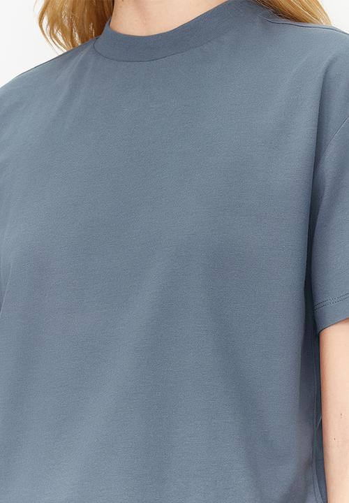 Trendyol - 100% Cotton Basic High Neck Knitted T-Shirt - Dark Gray 