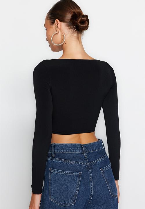 Trendyol - Window/cut out detailed blouse - black 