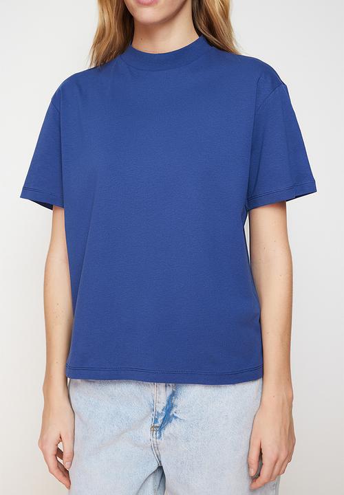 Trendyol - 100% cotton basic high neck knitted t-shirt - indigo 