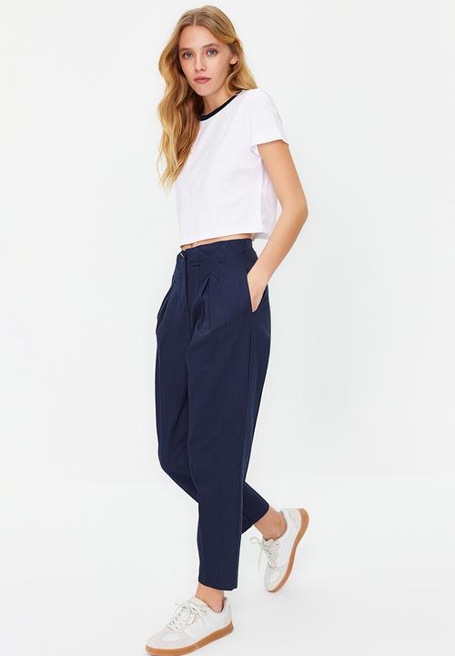 Trendyol - Cotton Carrot Pattern Stripe Detail Woven Trousers - Navy Blue 