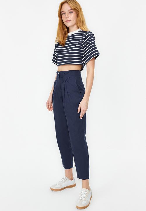 Trendyol - Cotton Carrot Pattern Stripe Detail Woven Trousers - Navy Blue 