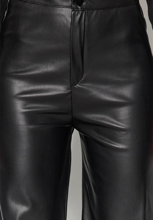 Trendyol - Faux leather wide leg pocket detailed knitted trousers - black 
