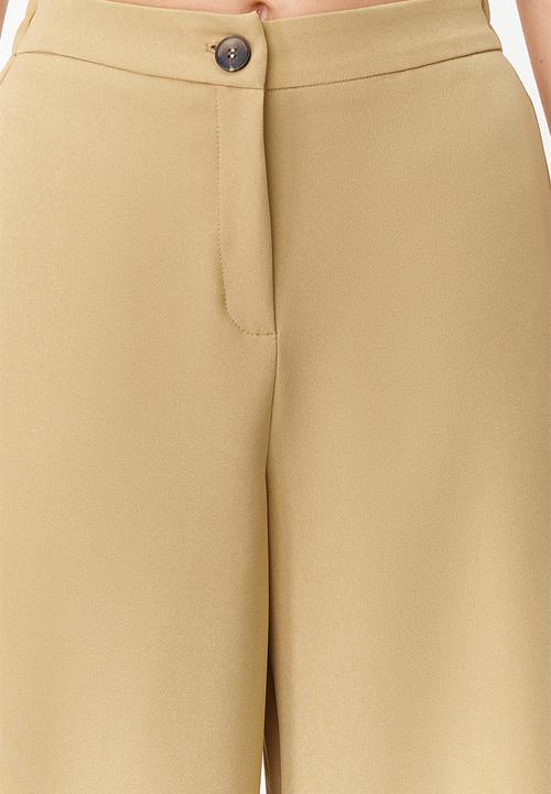 Trendyol - Wide leg woven trousers with side buttons - beige 