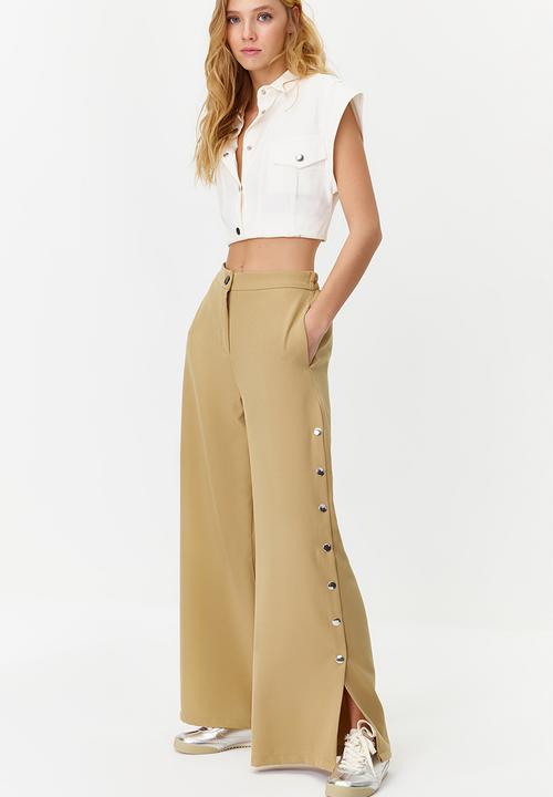 Trendyol - Wide leg woven trousers with side buttons - beige 
