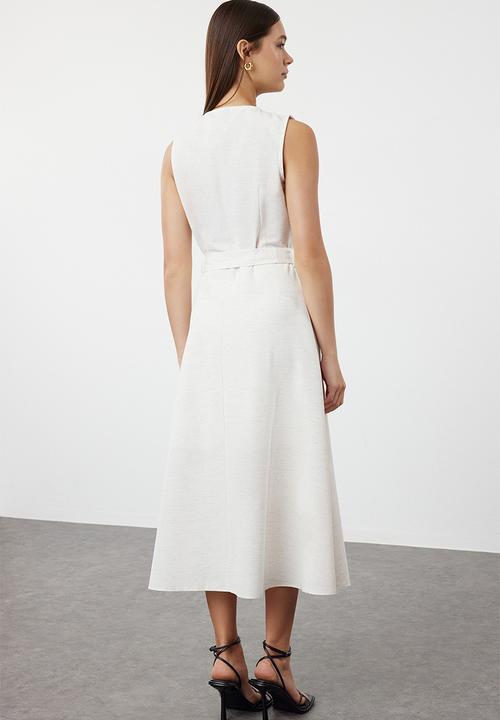 Trendyol - Belted embroidered midi woven dress - white