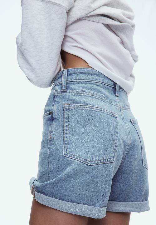 H&M - Mom ultra high denim shorts - light denim blue