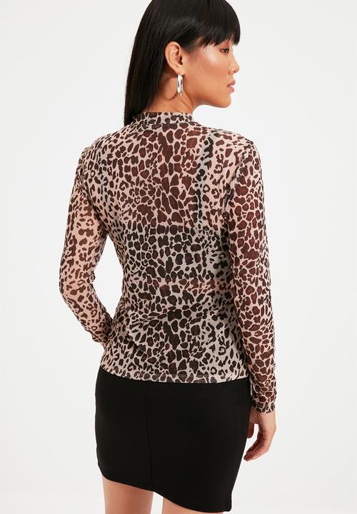 Trendyol - Animal leopard patterned high collar tulle knitted blouse - brown