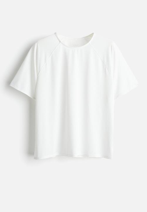 H&M - Drymove™ mesh sports T-shirt - white
