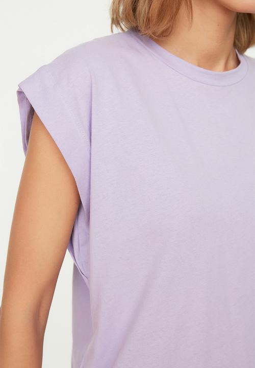 Trendyol - Padded basic crew neck knitted t-shirt - lilac