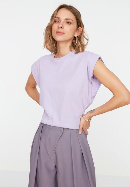 Trendyol - Padded basic crew neck knitted t-shirt - lilac