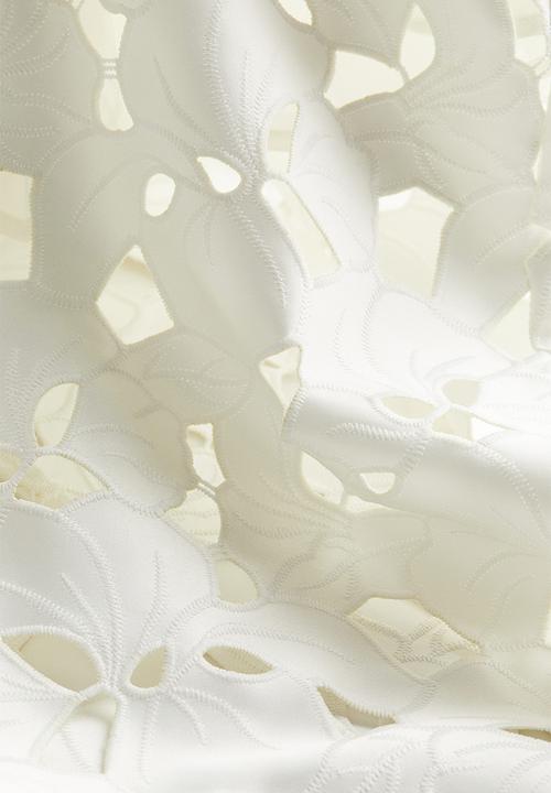 H&M - Broderie anglaise satin skirt - white