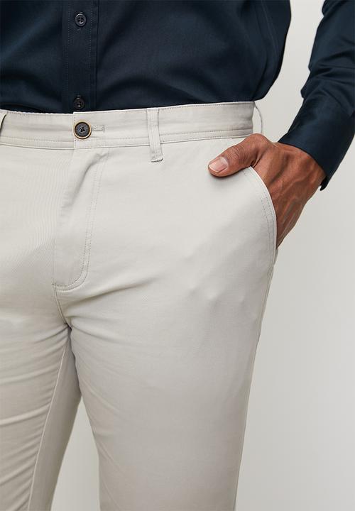 Pringle of Scotland - Jorge tailored fit chinos - stone