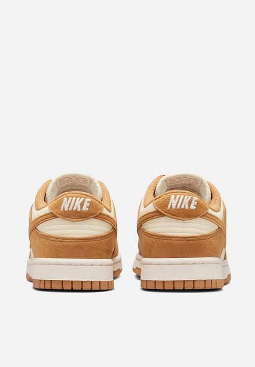 Nike - Dunk Low