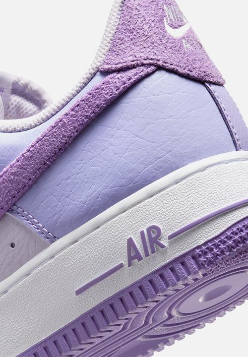 Nike - Air Force 1 '07 next nature
