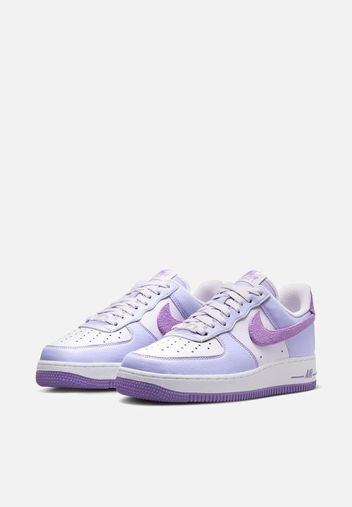 Nike - Air Force 1 '07 next nature