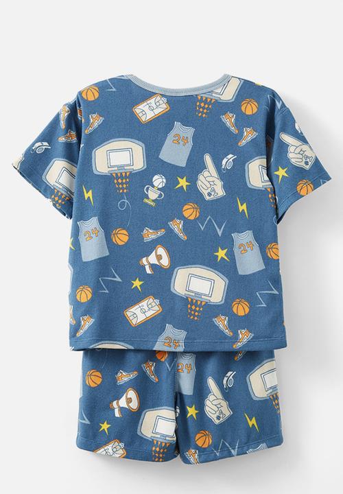 Cotton On - Damon short sleeve pyjama set - petty blue/ basketball elements