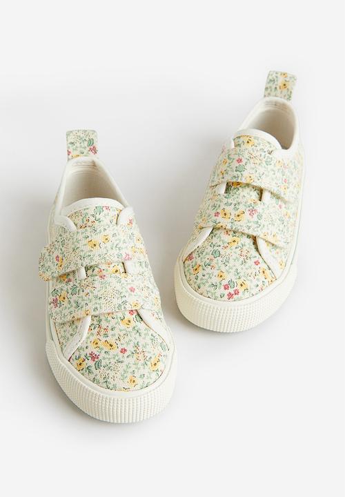 H&M - Floral-patterned canvas trainers - white floral
