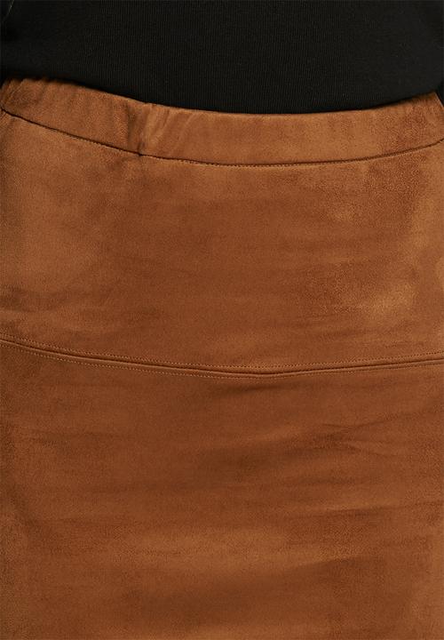 Jacqueline de Yong - Tinka Faux Suede Skirt