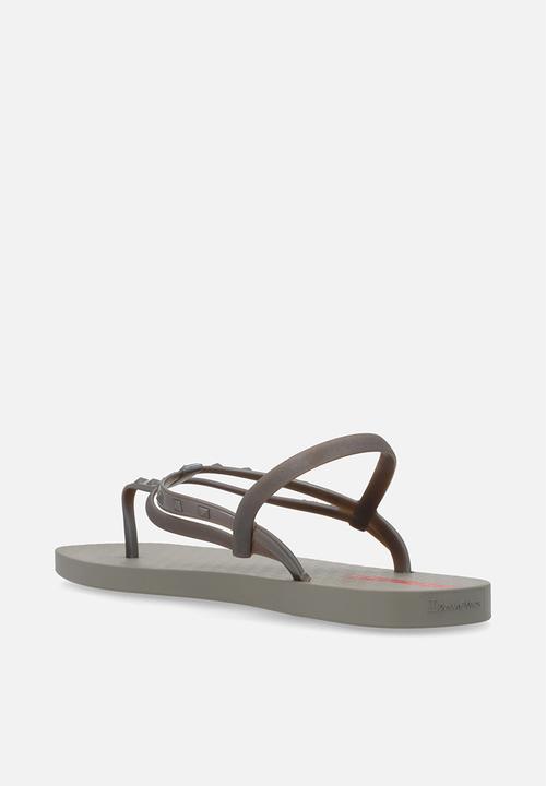 Ipanema - Class edge studs thong - grey silver