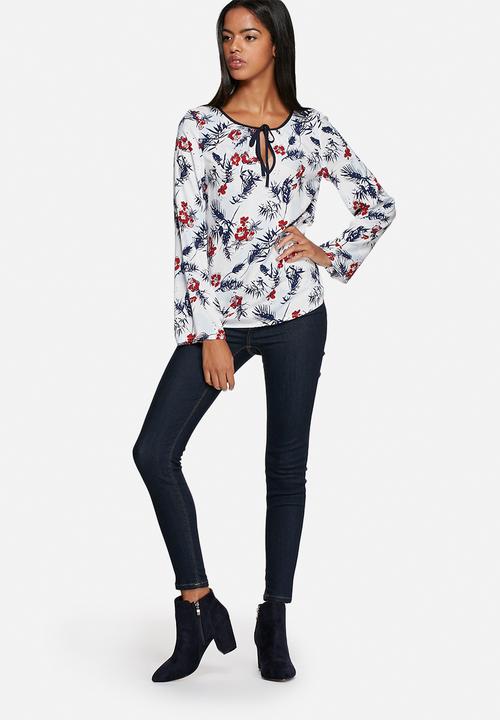 Jacqueline de Yong - Bella Blouse