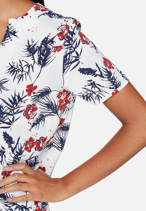 Jacqueline de Yong - Bella Blouse