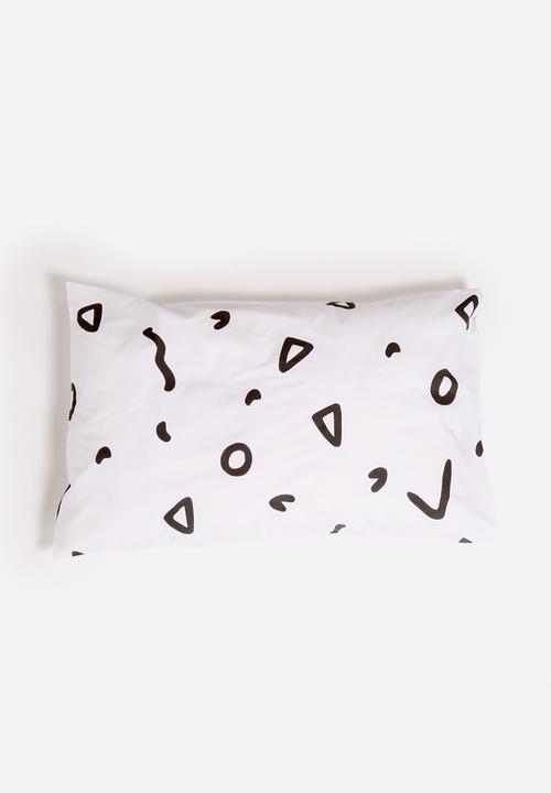 Zana x Superbalist - Shapes Pillowcase Set