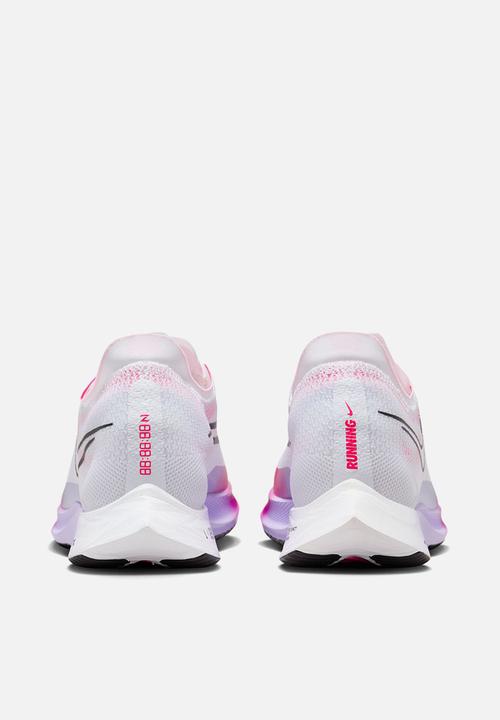 Nike - Streakfly