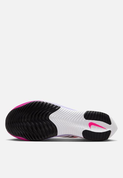 Nike - Streakfly