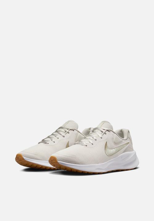 Nike - Revolution 7