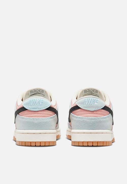 Nike - Dunk Low