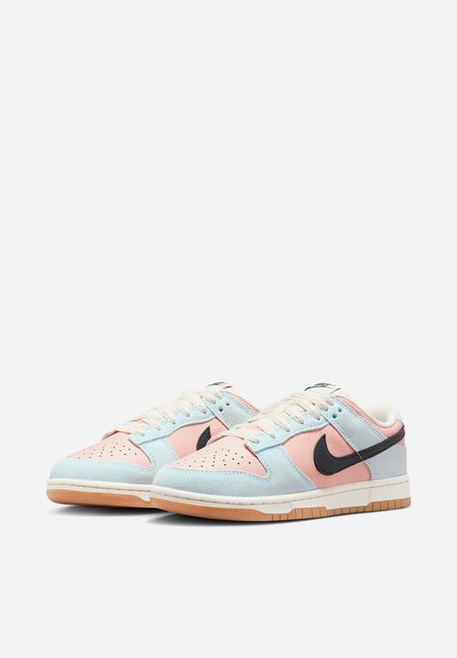 Nike - Dunk Low