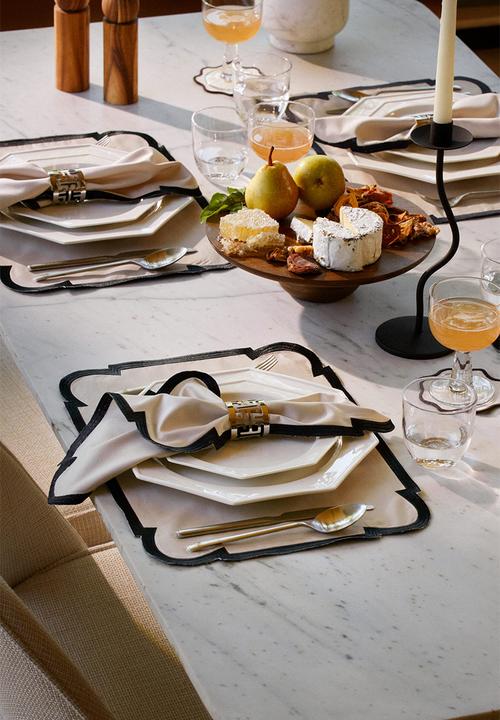 H&M - Wooden cake stand - brown