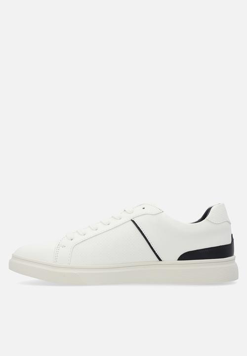Steve Madden - Slade-n - white