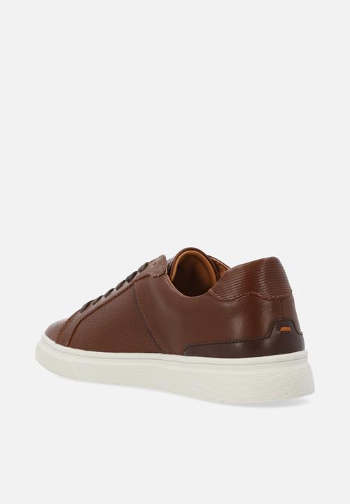 Steve Madden - Slade-n - brown
