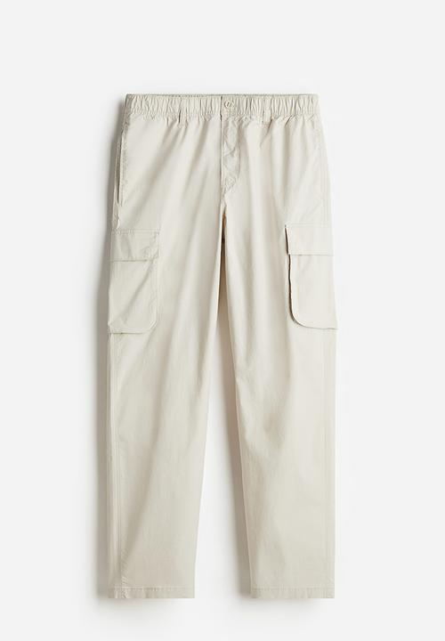 H&M - Regular fit cargo trousers - cream