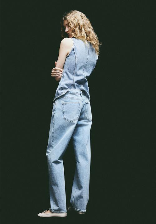 H&M - Tapered high jeans - light denim blue