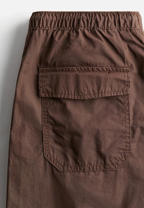 H&M - Loose fit parachute trousers - brown