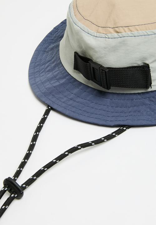 Pop Candy - Colour block fisheman's hat - multi