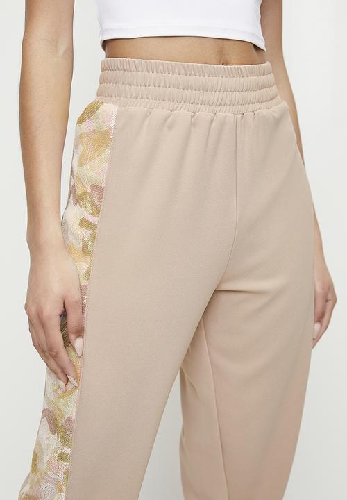 SISSY BOY - Made The Cut: Tracksuit Pants With Side Inset - Sand
