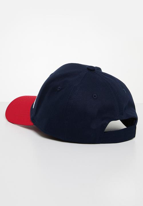 FILA - Darrien Cap - Fila Blue/Fila Red