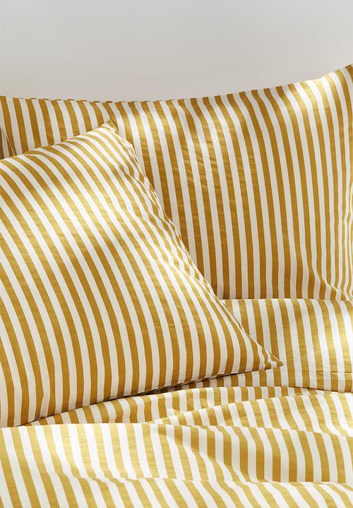 H&M - Cotton double/king duvet cover set - yellow