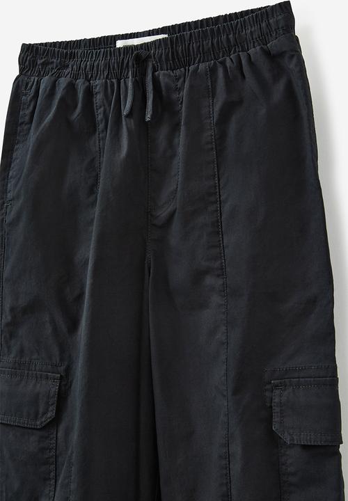 Cotton On - Alex utility pant - black
